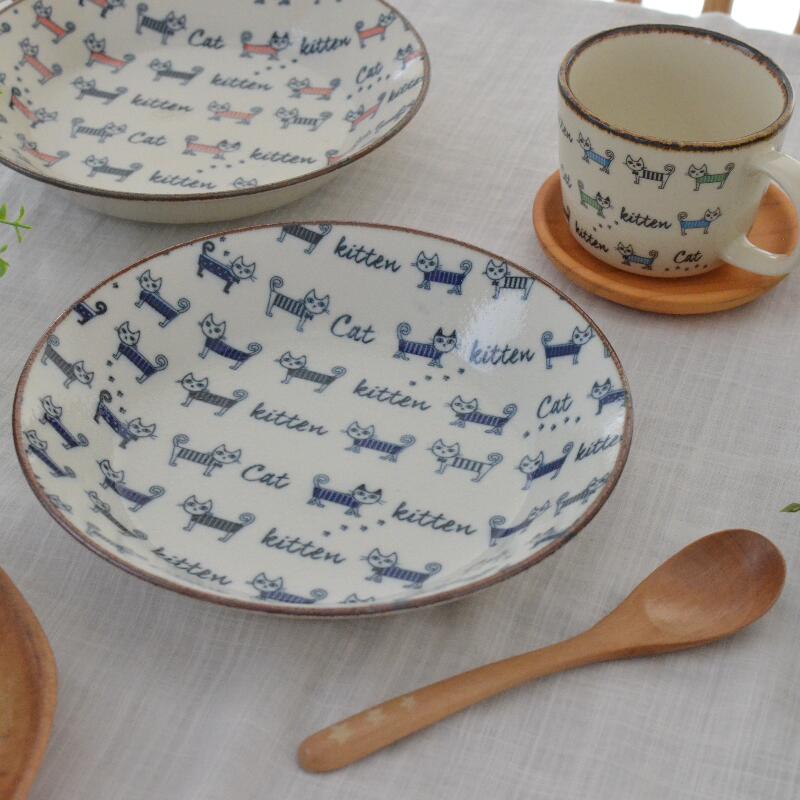 ねこねこ 20cmシチュープレート おしゃれ かわいい 可愛い ネコ 猫 ネコ柄 北欧 シチュー 大きい 日本製 食器 シンプル ナチュラル 食洗機使用可 電子レンジ使用可 プレゼント ギフト