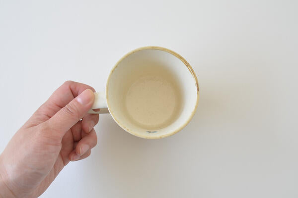 メグモグ マグカップ 可愛い マグ かわいい 子供用 誕生日プレゼント いぬ ねこ うさぎ ギフト 出産祝い 引っ越し祝い 美濃焼 日本製 磁器 食器 食洗機対応 電子レンジ対応 サカキバラメグミ カクニ