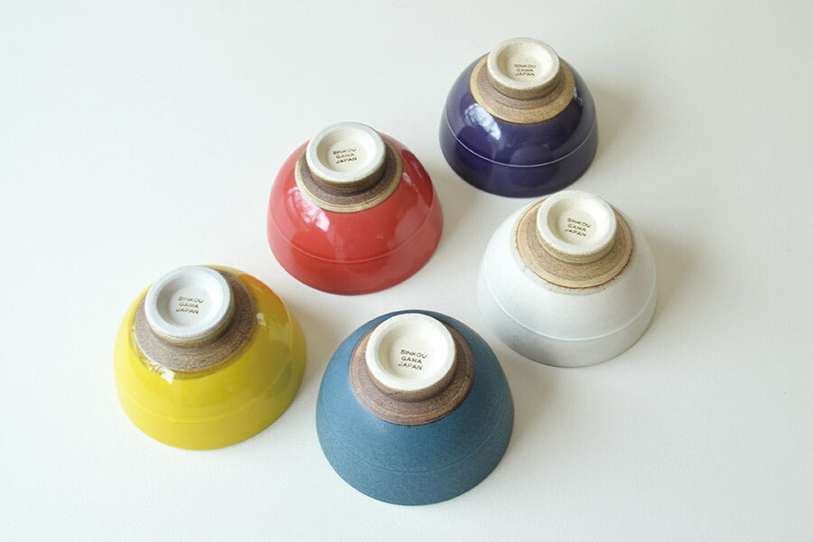 一珍リング飯碗 茶碗 飯碗 ごはん茶碗 かわいい おしゃれ ナチュラル 白 黄 紺 紫 赤 こだわり かっこいい 子供 小さめ ビビット 日本製 美濃焼 陶磁器 器