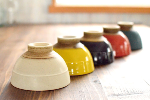 一珍リング飯碗 茶碗 飯碗 ごはん茶碗 かわいい おしゃれ ナチュラル 白 黄 紺 紫 赤 こだわり かっこいい 子供 小さめ ビビット 日本製 美濃焼 陶磁器 器