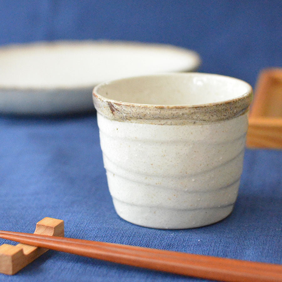 白唐津 そば千代口【そばちょこ おしゃれ シンプル かわいい蕎麦ちょこ 日本製 美濃焼 食器 白い 模様 食洗機対応 レンジOK カフェ風 プレゼント ギフト カクニ KAKUNI】