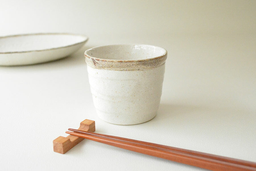 白唐津 そば千代口【そばちょこ おしゃれ シンプル かわいい蕎麦ちょこ 日本製 美濃焼 食器 白い 模様 食洗機対応 レンジOK カフェ風 プレゼント ギフト カクニ KAKUNI】