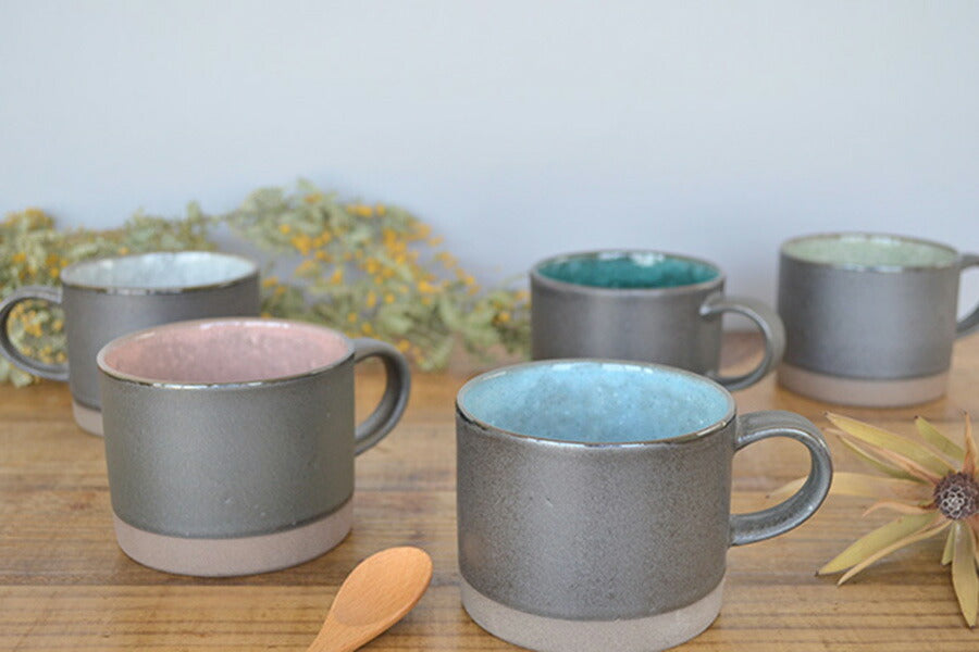 窯変塗分けマグ マグカップ おしゃれ ナチュラル 300ml 大容量 大きめ 土物 渋い マット 北欧 かっこいい 日本製 美濃焼 食器 カフェ シンプル ギフト 箱入り カクニ KAKUNI