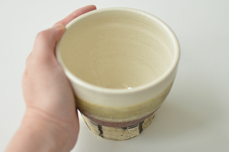 エイジア手造りロックカップ(削り)【おしゃれ かっこいい ハンドメイド 手作り 美濃焼 大きい 陶器 焼き物 父の日 敬老の日 プレゼント 箱入り 美濃焼 日本製 カクニ KAKUNI】