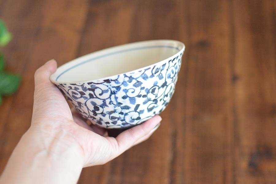 軽い茶漬け碗【飯碗 おしゃれ お茶漬け かっこいい 美濃焼 大きい 陶器 焼き物 プレゼント 箱入り 美濃焼 日本製 カクニ KAKUNI】