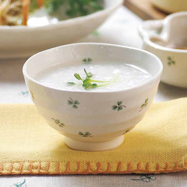 ハッピークローバー飯碗 お茶碗 おしゃれ かわいい セット 国産 日本製 美濃焼 器 食器 磁器 飯碗 食洗機使用可 リーフ 葉っぱ 新生活 お祝い 結婚祝い 贈り物 ギフト プレゼント