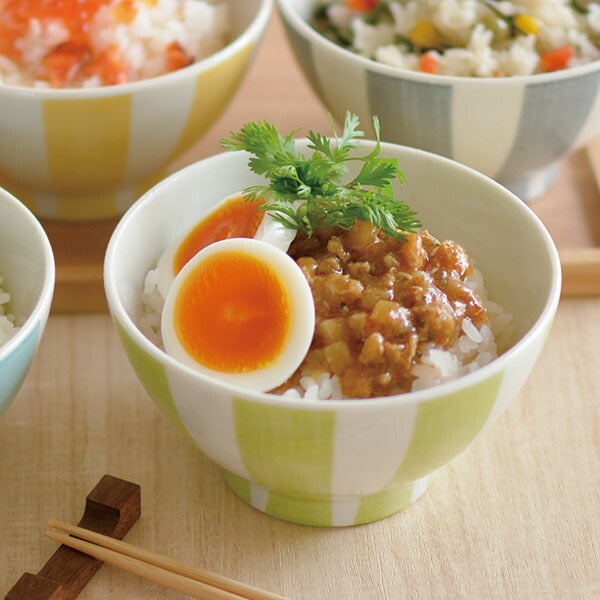 ストライプ飯碗 飯碗 かわいい 女性用 パステル 明るい 綺麗 縦縞 プレゼント ギフト おしゃれ 日本製 美濃焼 カクニ KAKUNI