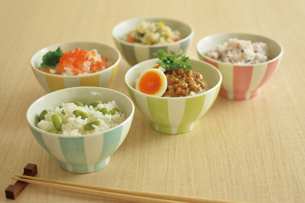 ストライプ飯碗 飯碗 かわいい 女性用 パステル 明るい 綺麗 縦縞 プレゼント ギフト おしゃれ 日本製 美濃焼 カクニ KAKUNI