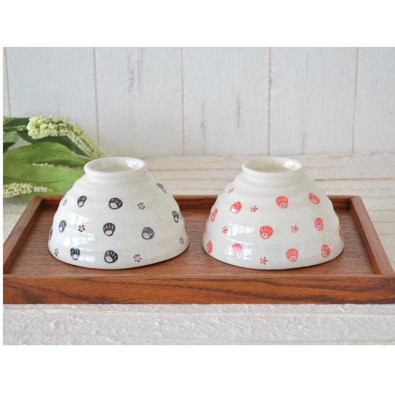 だるまご飯茶碗 夫婦茶碗 飯碗 ご飯茶碗 ご飯 かわいい おしゃれ 子供 小さめ だるま 和風 陶器 日本製 美濃焼 食器 電子レンジ対応 食洗機対応 かわいい モダン 軽い シンプル おもしろい 和洋折衷 だるま飯碗 カクニ KAKUNI