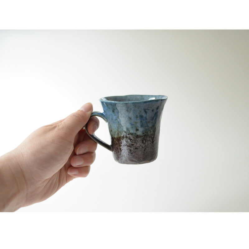 カップ&ソーサー 鉄人 森の湖 オアシス おしゃれ コーヒーカップ 珈琲 紅茶 ティーカップ ギフト 食洗機使用可 電子レンジ使用可 日本製 美濃焼 カクニ