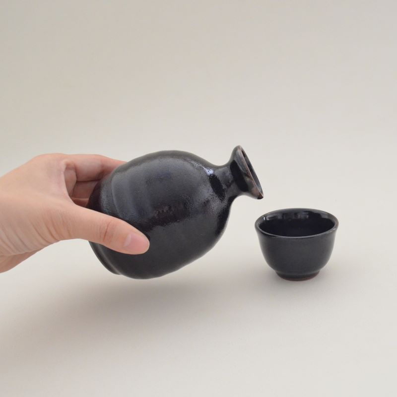 ゆず天目 2合徳利 徳利 おしゃれ 日本製 国産 美濃焼 カクニ 紺 マット 食器 おしゃれ かわいい かっこいい シンプル 陶器 北欧 和食器 風