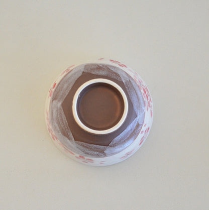 みやび桜 飯碗 おしゃれ かわいい 茶碗 ごはん茶碗 食器 ご飯 陶器 和食器 和風 国産 日本製 美濃焼 食洗機使用可 電子レンジ使用可 カクニ
