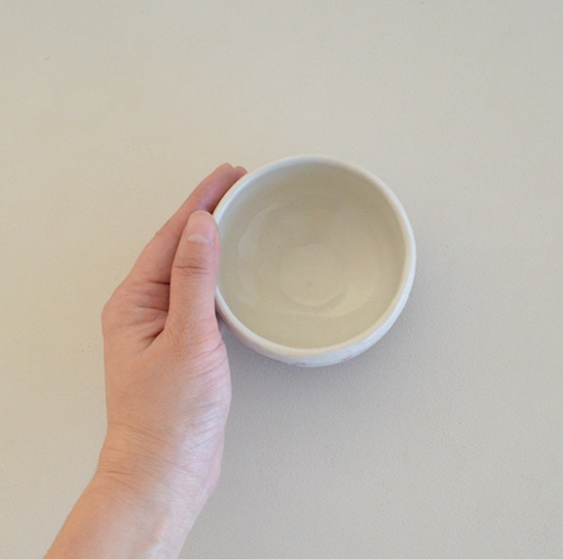 みやび桜 小抹茶碗 和食器 抹茶碗 抹茶 茶器 茶道具 器 うつわ 陶器 おしゃれ 茶道 お茶会 ギフト 贈り物 プレゼント 美濃焼 kakuni