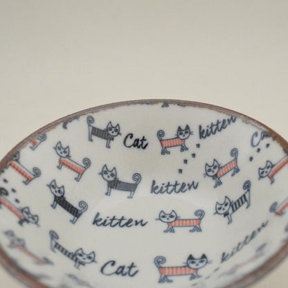ねこねこ13.5cmボウル おしゃれ かわいい 可愛い ネコ 猫 ネコ柄 北欧 シチュー 大きい 日本製  食器 シンプル ナチュラル 食洗機使用可 電子レンジ使用可 プレゼント  ギフト