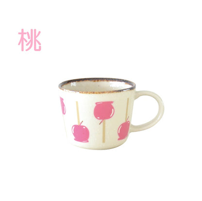 りんご飴マグ 陶器 美濃焼 マグカップ かわいい りんご おしゃれ 大きめ 可愛い レトロ 果物 ナチュラル シンプル 電子レンジ使用可 食洗機使用可 日本製 国産プレゼント ギフト  カクニ KAKUNI