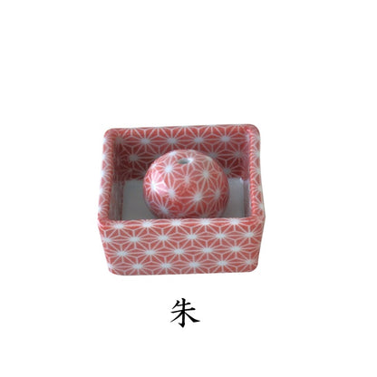 麻の葉 角型お香立て 和風 陶器 おしゃれ 和風 おそろい お香立て アロマ インテリア ギフト 角 青 緑 赤 水色 黄色 日本製 美濃焼 陶磁器 花立て  かわいい カワイイ モダン 敬老の日 カクニ