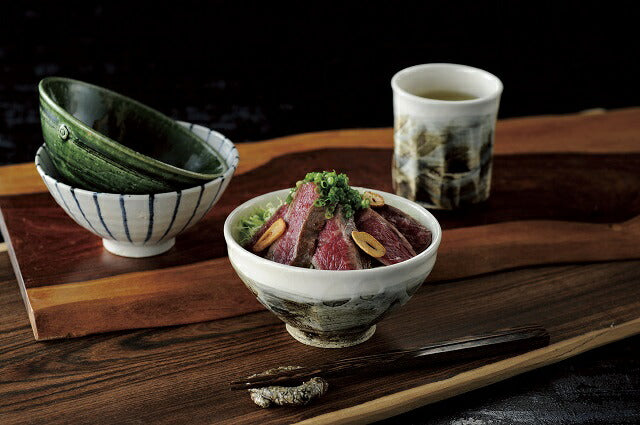 男器 呉須十草 飯碗（大）【茶碗 飯碗 男の料理 大きいサイズ 美濃焼 手づくり 和食器 ご飯茶碗 ボウル 日本製 ギフト 祝い 青】