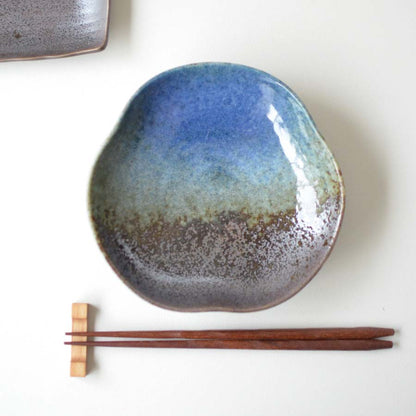 月あかり 手びねり取皿【取り皿 和風 おしゃれ シンプル かっこいい 日本製 美濃焼 和食器 黒い 模様 食洗機対応 レンジOK ギフト カクニ KAKUNI】