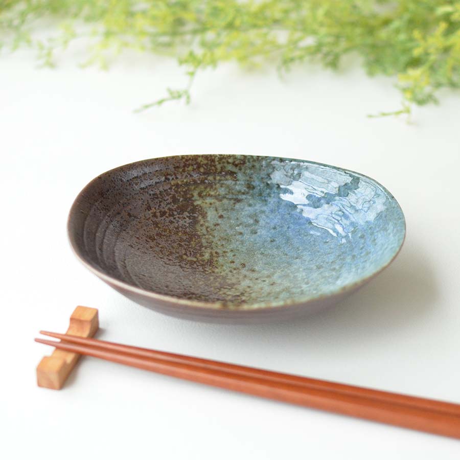 月あかり 楕円取皿【取り皿 和風 おしゃれ シンプル かっこいい 日本製 美濃焼 和食器 黒い 模様 食洗機対応 レンジOK ギフト カクニ KAKUNI】
