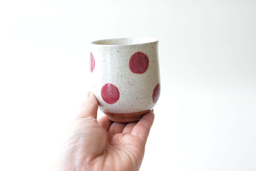 まりもドット湯呑 湯呑 オシャレ コップ カップ お茶 おしゃれ シンプル かわいい 日本製 美濃焼 食器 プレゼント 敬老の日 ギフト カクニ KAKUN