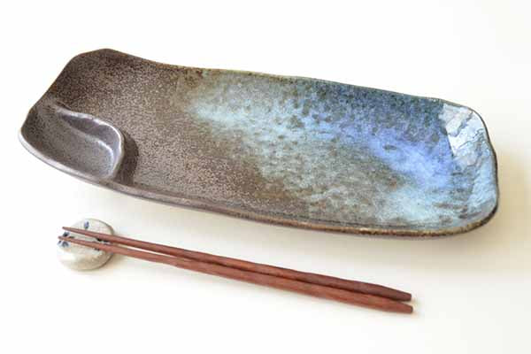 月あかり 仕切付長皿 仕切り 皿 角皿 大きい 刺身 醤油皿付 長角皿 朝食 プレート 青 おしゃれ シンプル かっこいい 国産 日本製 陶器 さかな さんま 焼き魚 刺身 日本製 美濃焼 食器 食洗機対応 電子レンジ対応 仕切り ギフト