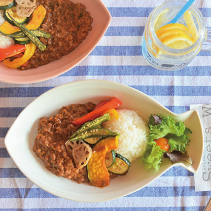 さかなカレー皿 カレー皿 子供 キッズ kids パスタプレート 面白い おもしろい おしゃれ 北欧 子供用 かわいい パスタ皿 日本製 美濃焼 陶磁器 食器 レンジ対応 食洗機対応 白 ピンク ホワイト 水色 イエロー アニマル 魚