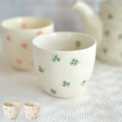 ハッピークローバーえくぼ煎茶 湯呑 コップ カップ おしゃれ かわいい 国産 日本製 美濃焼 陶磁器 食器 食洗機対応 使いやすい クローバー グリーン 四つ葉のクローバー シンプル カップ カクニ