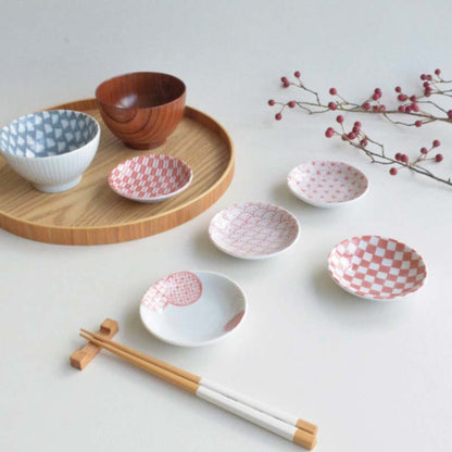 豆皿 小皿 小皿 醤油 皿 おしゃれ シンプル 小さめ かわいい ナチュラル プレート 薬味 調味料 陶器 日本製 和風 青海波 丸紋 菱葉 矢絣 市松 美濃焼 食器 食洗機使用可 電子レンジ使用可