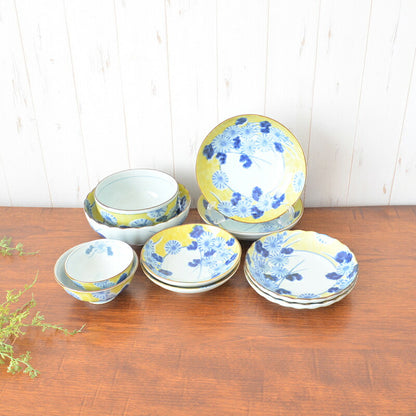 福袋-松- 黄地草花10点セット 和食器 磁器 茶碗 茶漬け椀 鉢 皿 どんぶり パスタ皿 大鉢 美濃焼 陶器 おしゃれ かわいい 上品 黄色 花柄 食卓 ギフト プレゼント 贈り物 お祝い 新生活